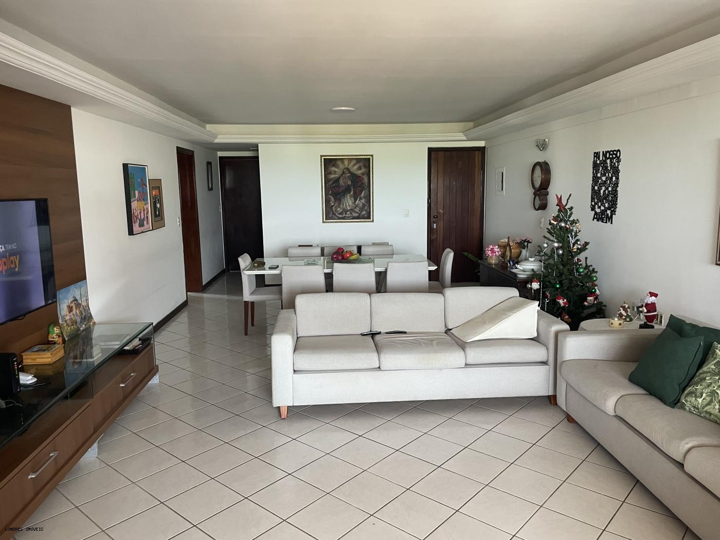 Apartamento à venda com 3 quartos, 200m² - Foto 8