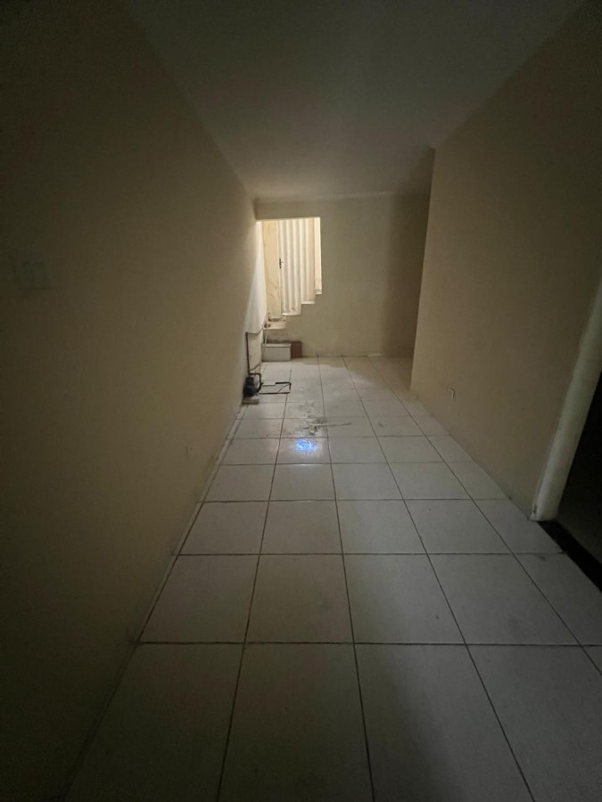 Casa à venda com 3 quartos, 157m² - Foto 8