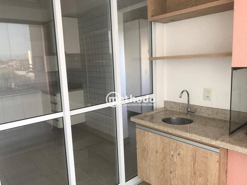 Apartamento para alugar com 3 quartos, 109m² - Foto 31