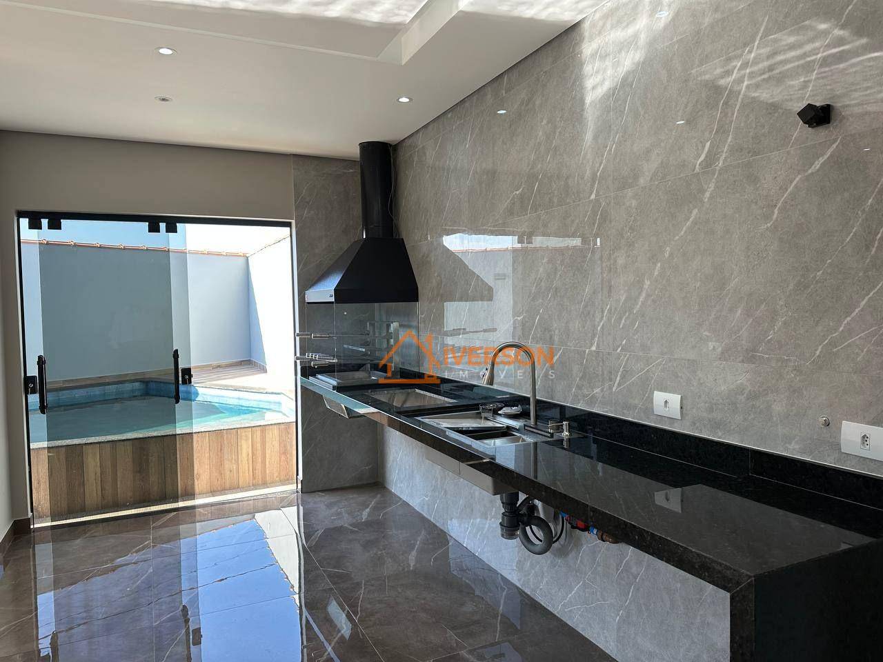 Casa, 3 quartos, 103 m² - Foto 2