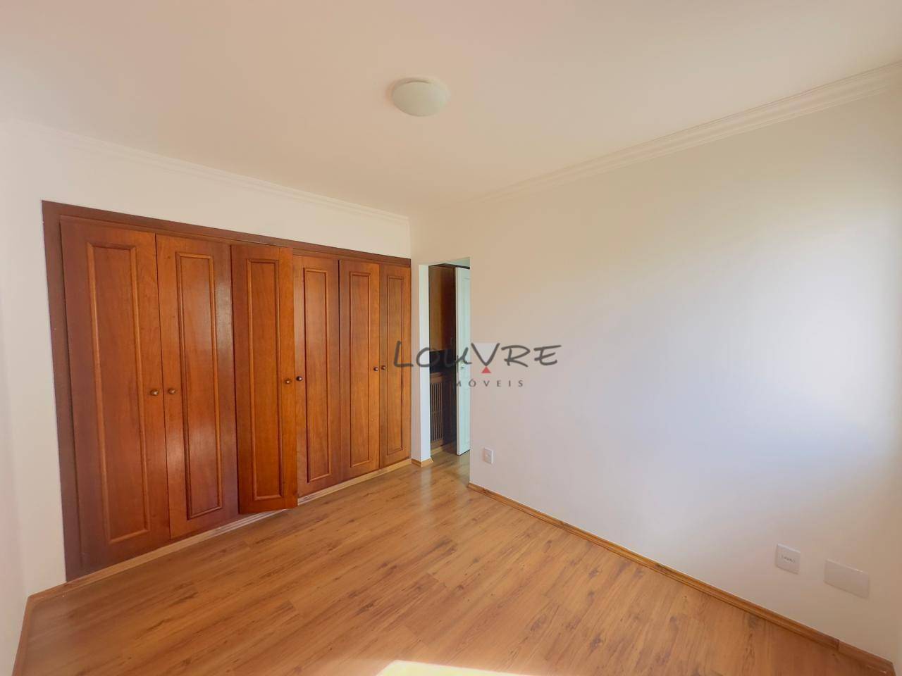 Apartamento à venda com 3 quartos, 92m² - Foto 17