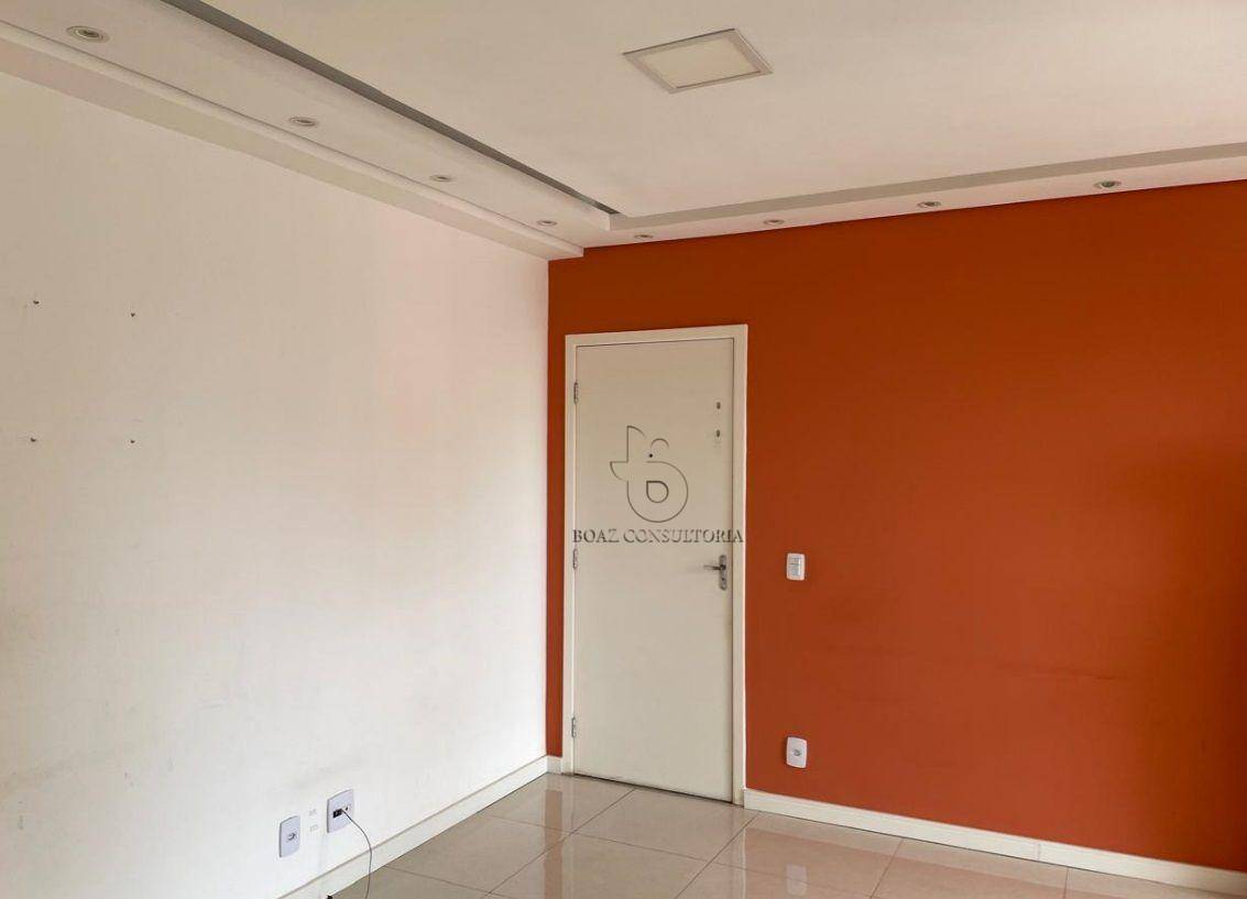 Apartamento à venda com 2 quartos, 56m² - Foto 13