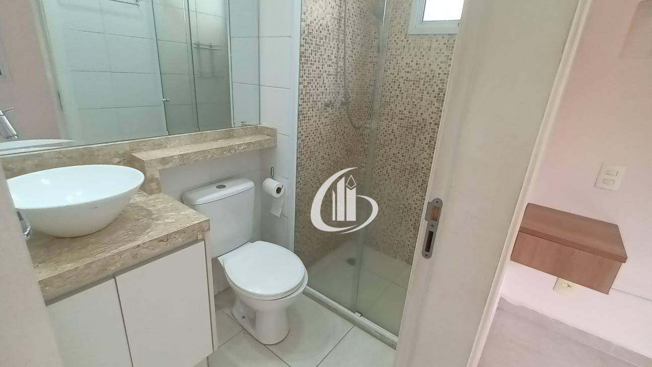 Apartamento para alugar com 2 quartos, 67m² - Foto 10