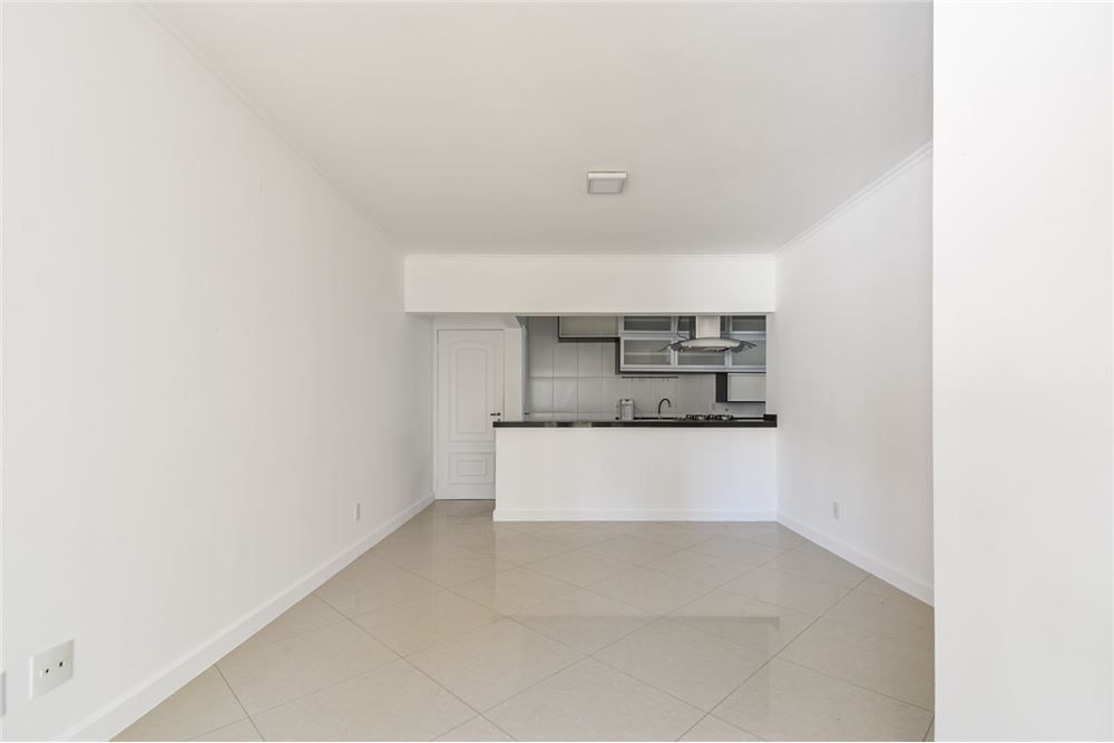 Apartamento à venda com 3 quartos, 100m² - Foto 28