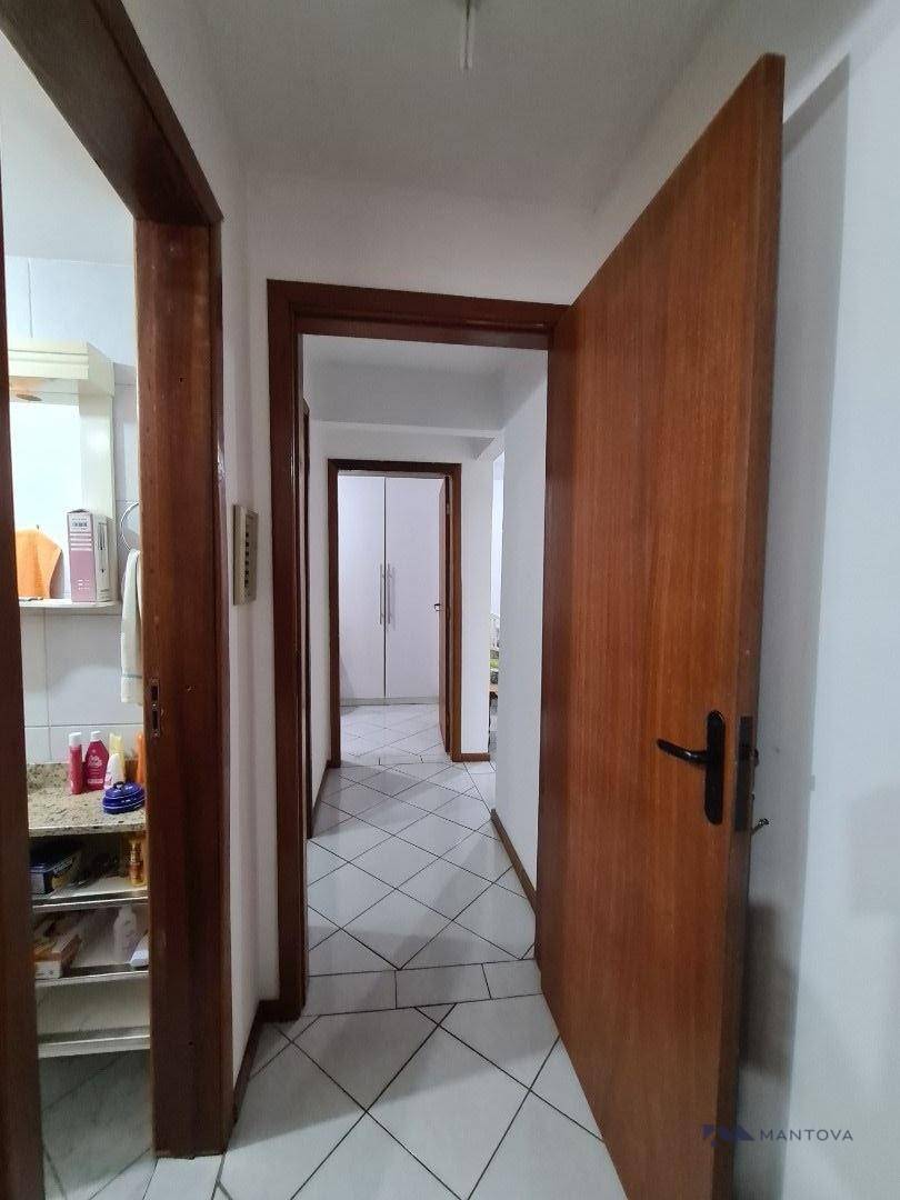 Apartamento à venda e aluguel com 2 quartos, 50m² - Foto 12