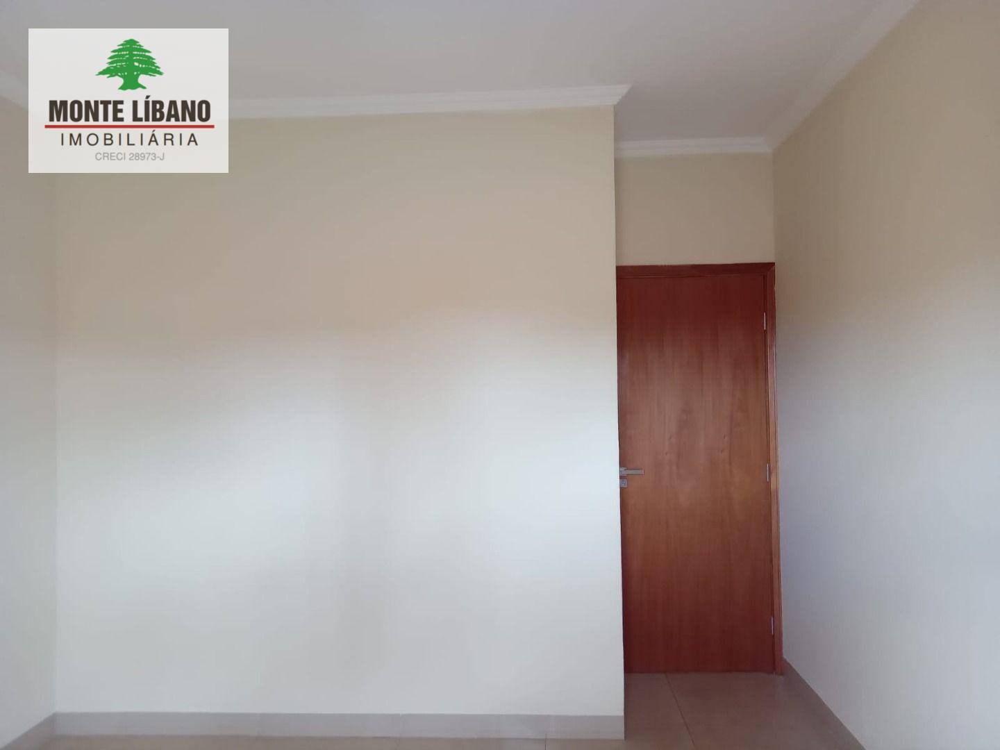 Casa para alugar com 1 quarto, 1m² - Foto 2