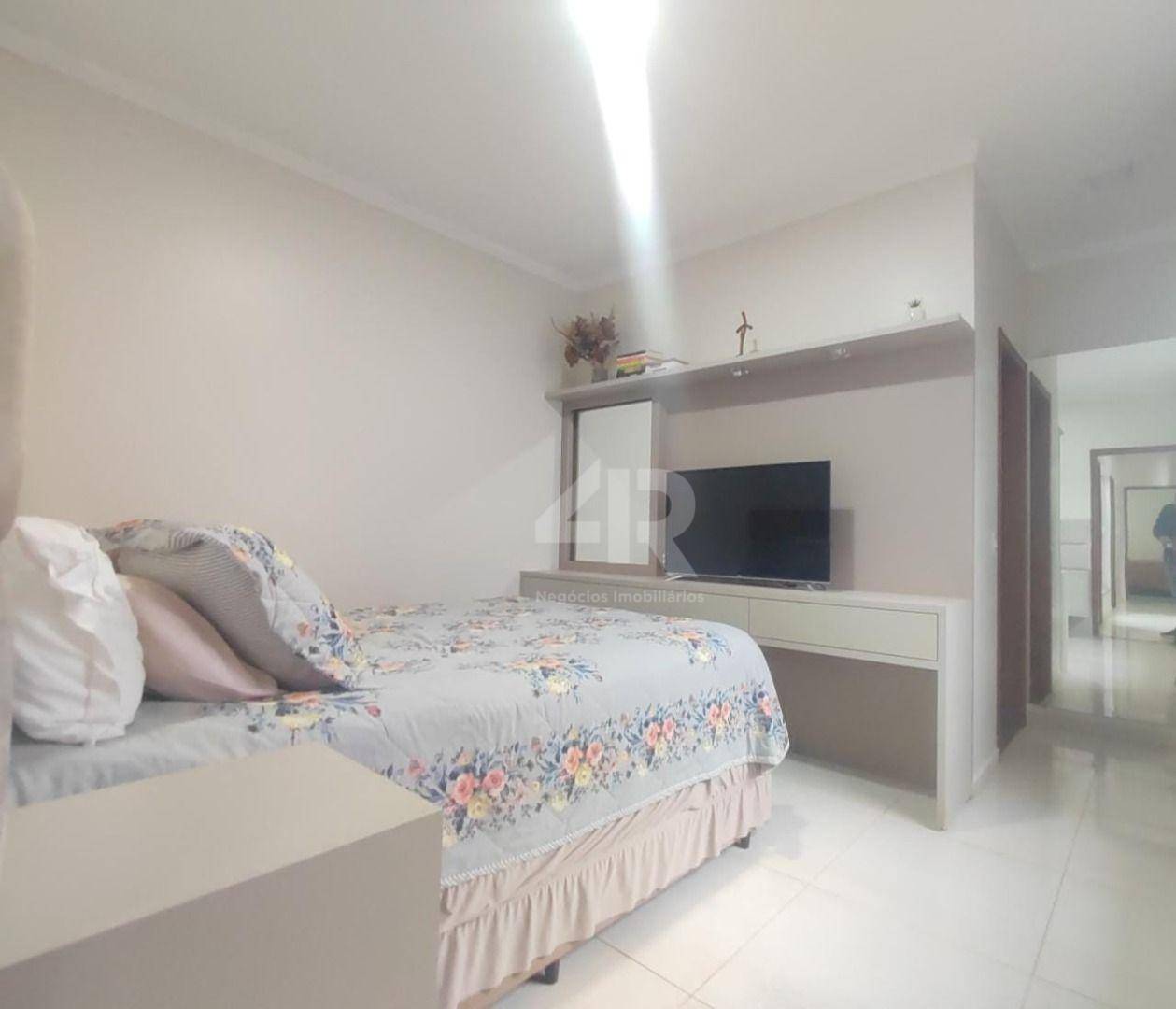 Casa à venda com 3 quartos, 88m² - Foto 8