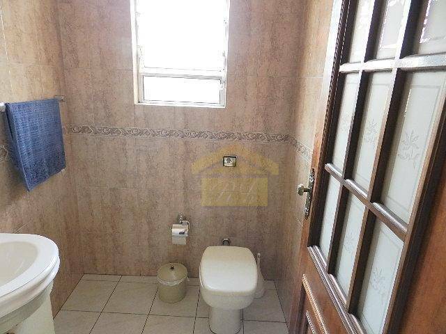 Sobrado à venda com 2 quartos, 140m² - Foto 2