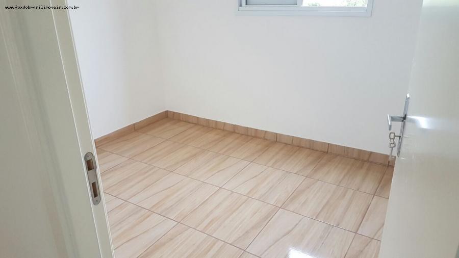 Apartamento para alugar com 2 quartos, 47m² - Foto 7