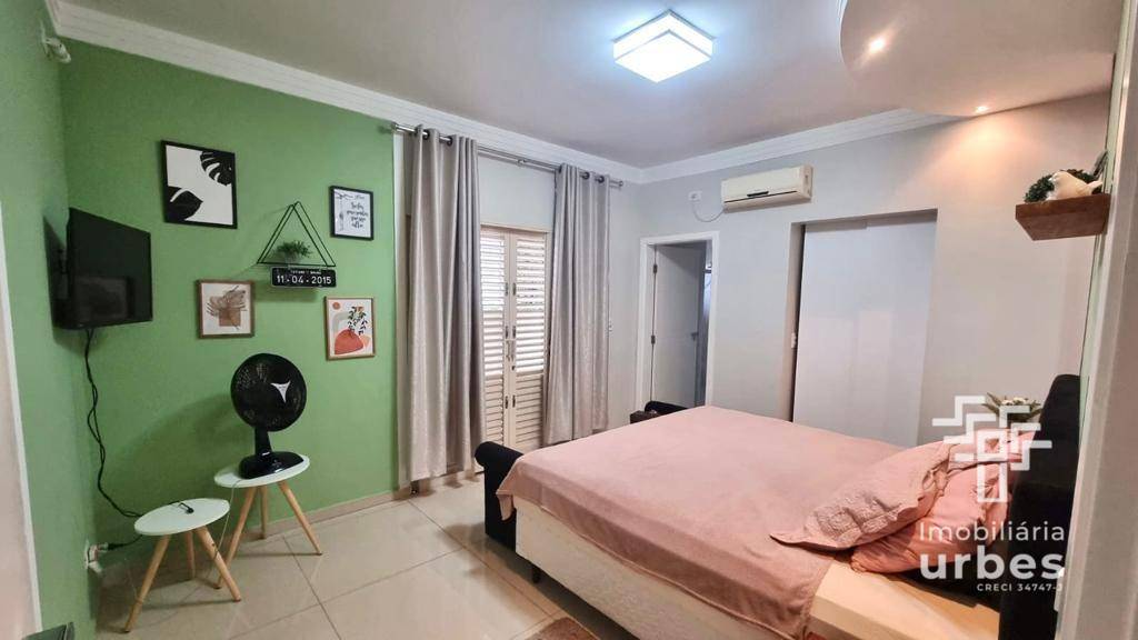 Casa à venda com 4 quartos, 275m² - Foto 25