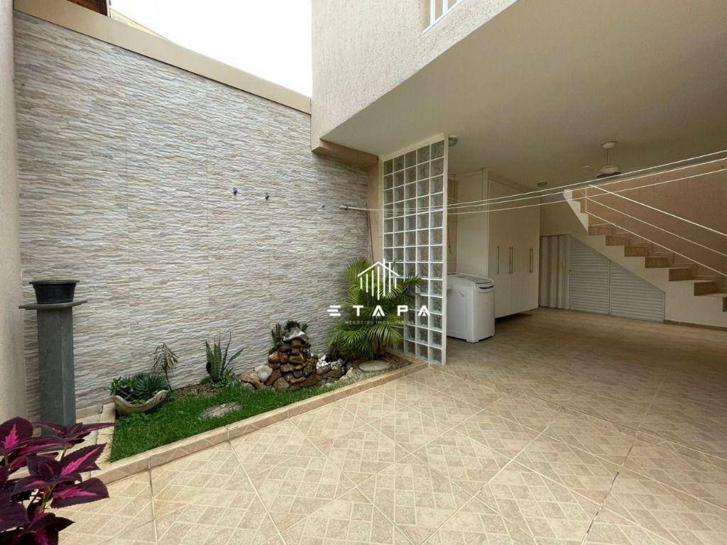 Casa à venda com 3 quartos, 170m² - Foto 21