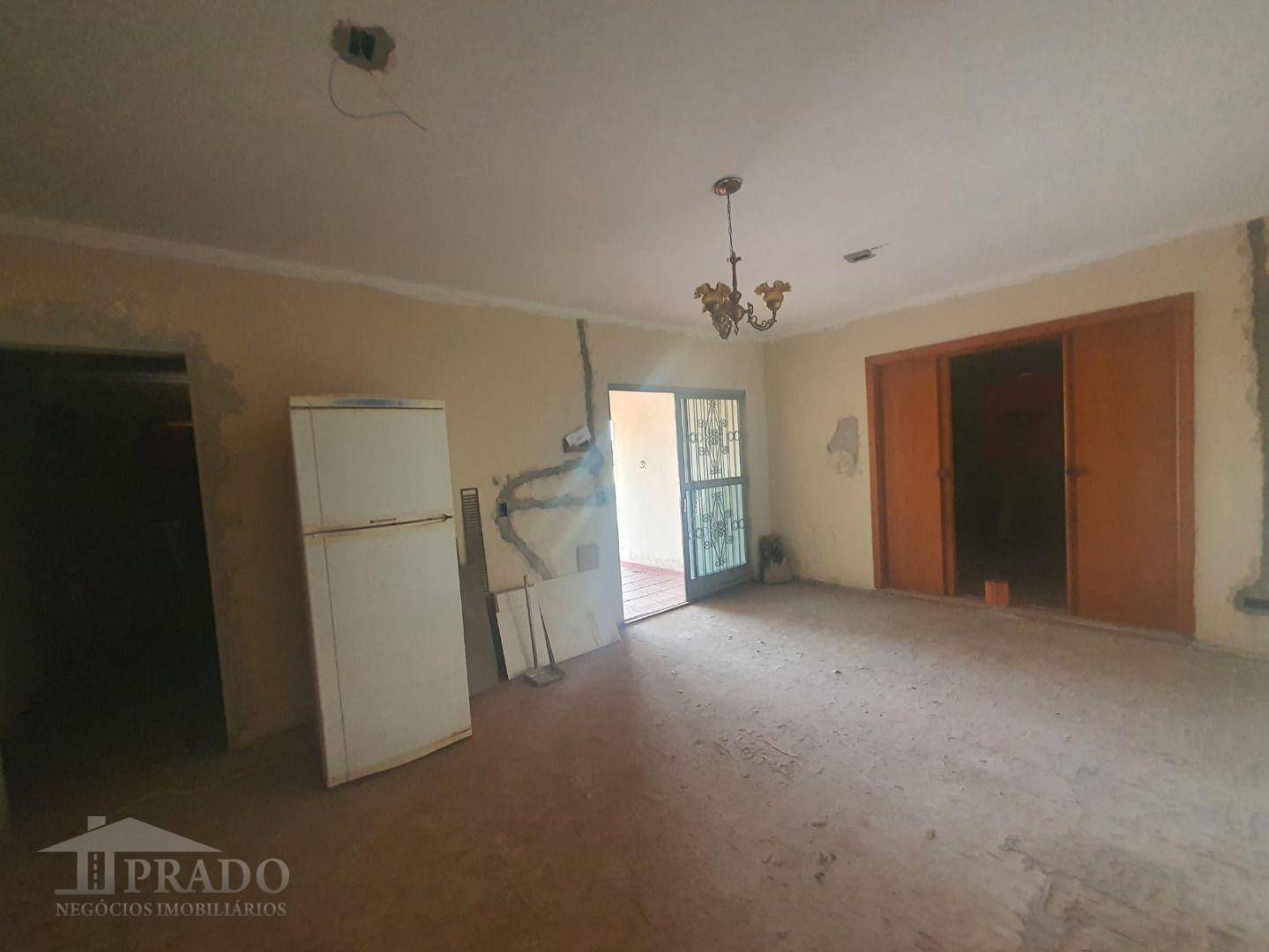 Casa à venda com 4 quartos, 169m² - Foto 6