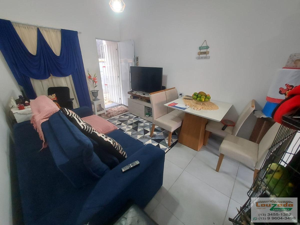 Casa à venda com 2 quartos, 107m² - Foto 4