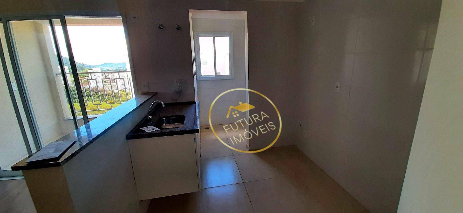 Apartamento à venda com 2 quartos, 65m² - Foto 3