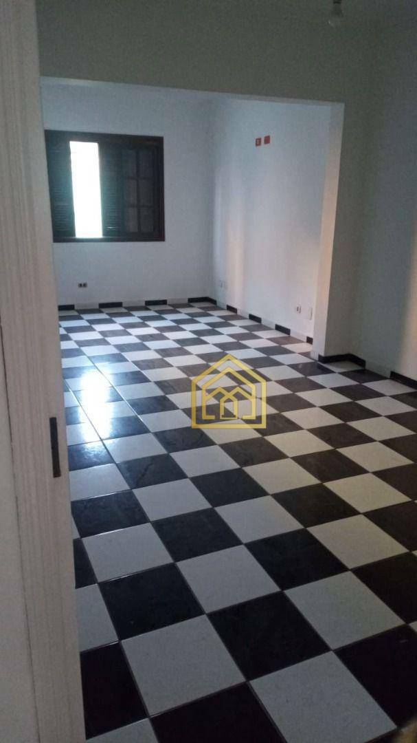 Sobrado à venda com 3 quartos, 3400m² - Foto 27