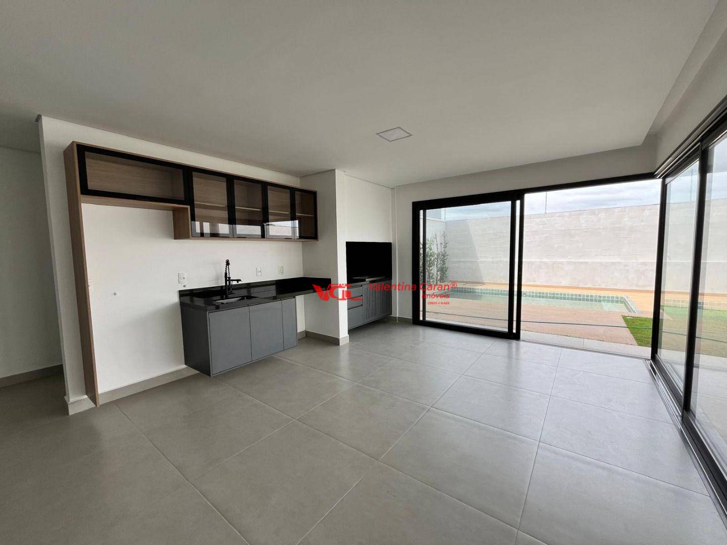 Sobrado à venda com 3 quartos, 343m² - Foto 25