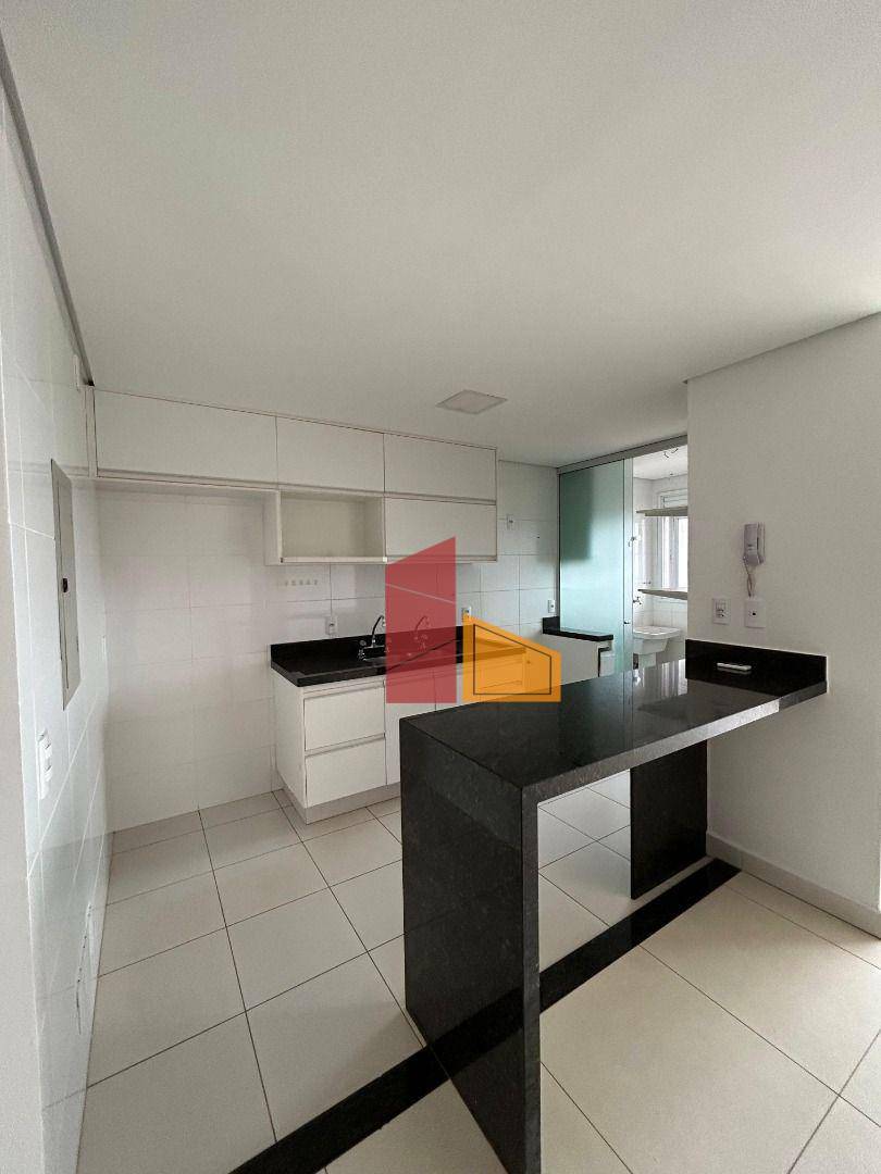 Apartamento à venda com 3 quartos, 95m² - Foto 7