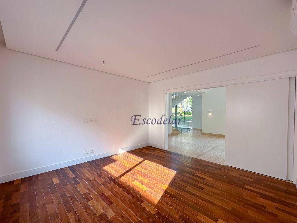 Casa de Condomínio à venda com 4 quartos, 994m² - Foto 43