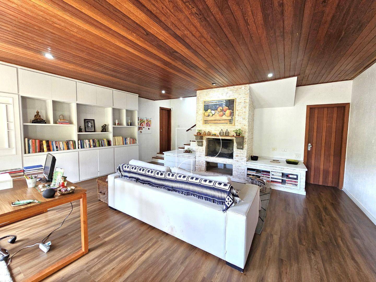 Casa à venda e aluguel com 5 quartos, 435m² - Foto 27