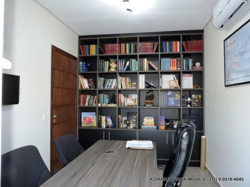 Casa à venda com 3 quartos, 373m² - Foto 25