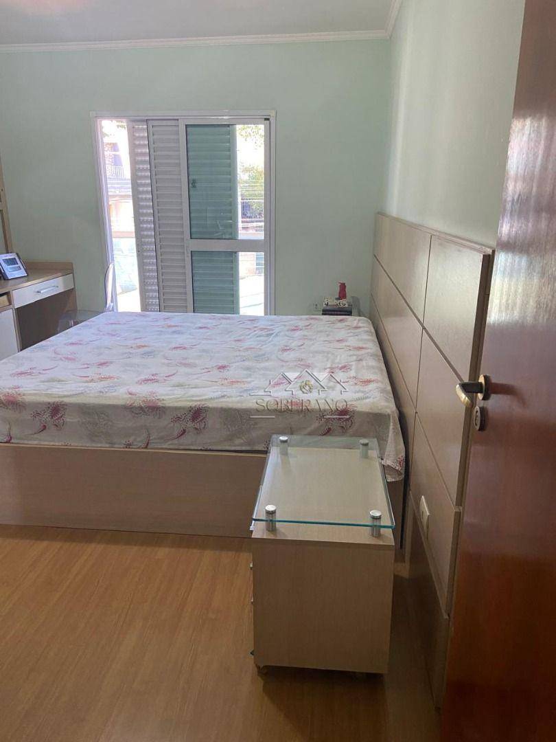 Sobrado à venda com 3 quartos, 238M2 - Foto 12