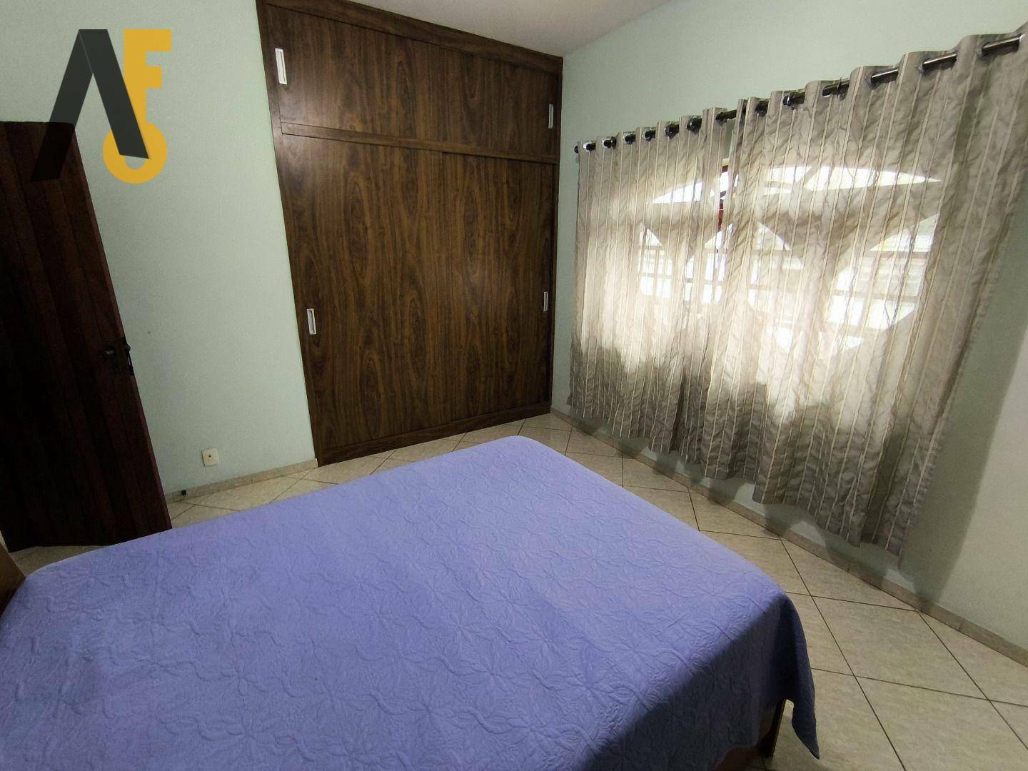 Casa à venda com 3 quartos, 299m² - Foto 20