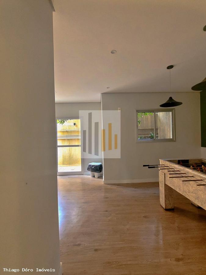 Apartamento à venda com 2 quartos, 55m² - Foto 12