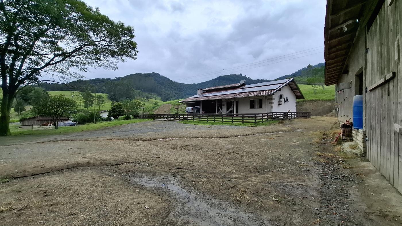 Sítio à venda com 5 quartos, 230000m² - Foto 9