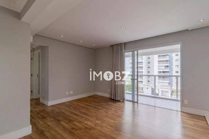 Apartamento à venda com 2 quartos, 67m² - Foto 2