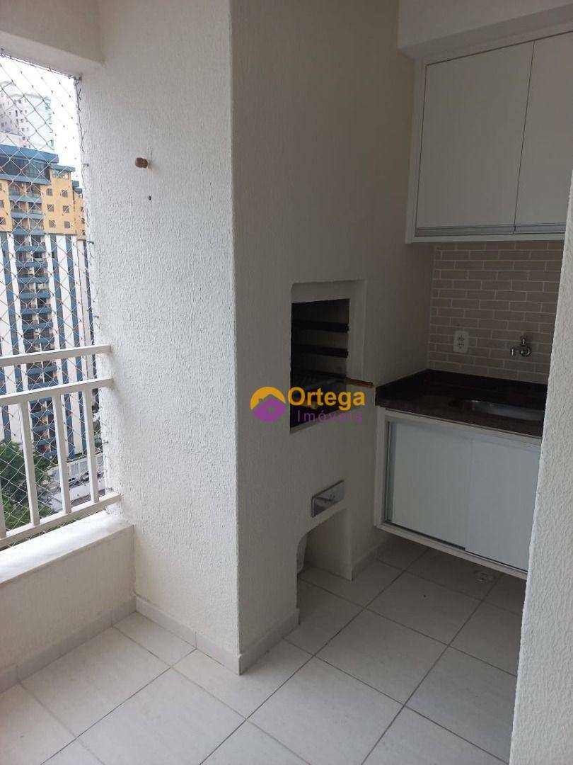 Apartamento à venda com 2 quartos, 72m² - Foto 14