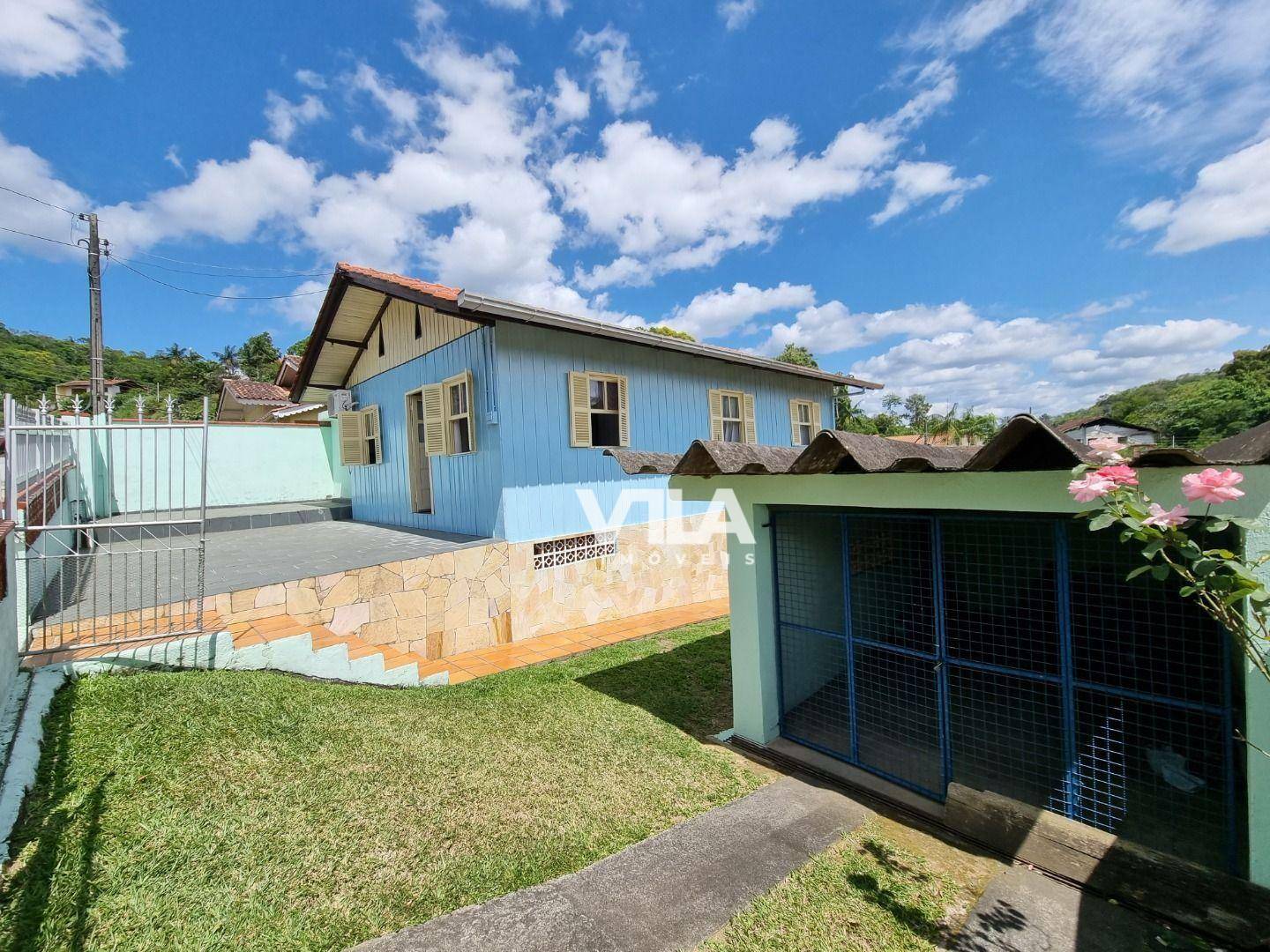 Casa para alugar com 4 quartos, 150m² - Foto 5