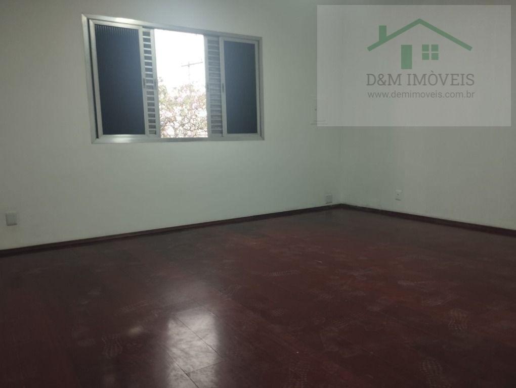 Sobrado para alugar com 5 quartos, 323m² - Foto 12