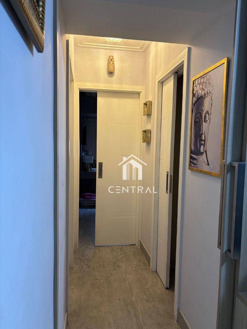 Apartamento à venda com 3 quartos, 122m² - Foto 35