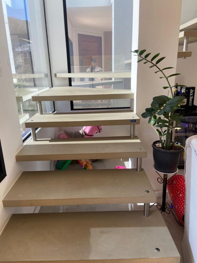 Casa para alugar com 4 quartos, 270m² - Foto 4