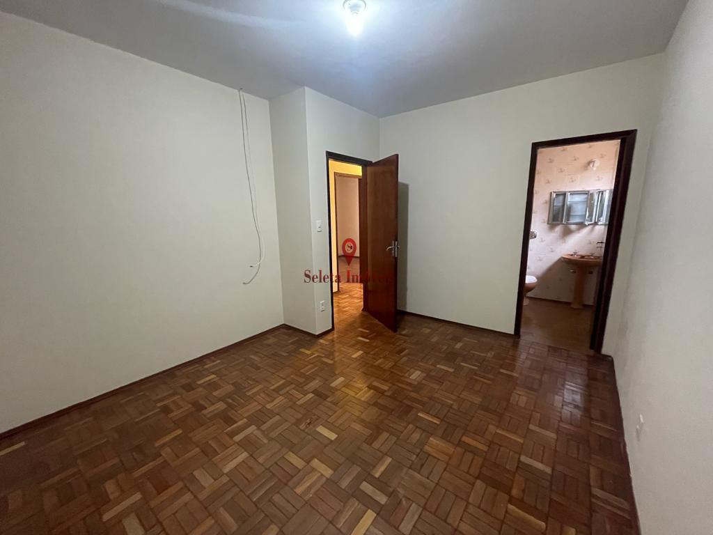 Casa à venda com 3 quartos, 550m² - Foto 19