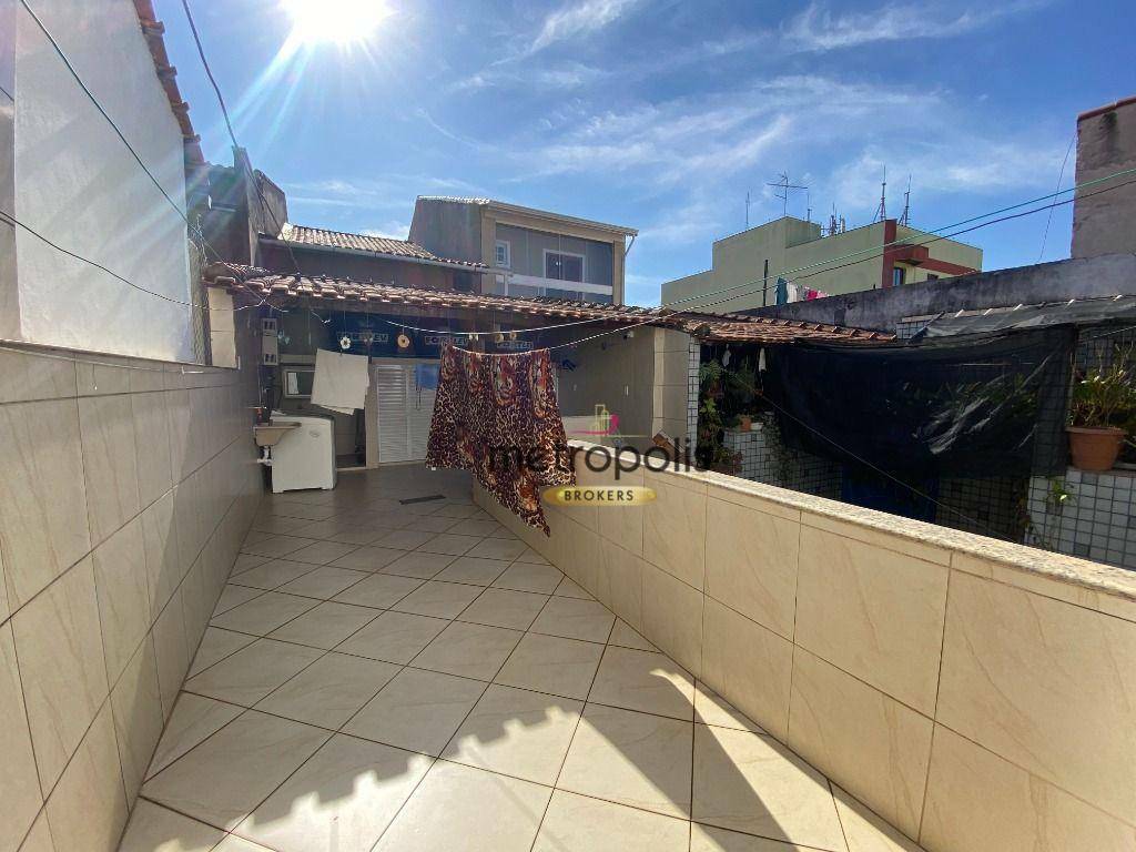 Sobrado à venda com 2 quartos, 203m² - Foto 57