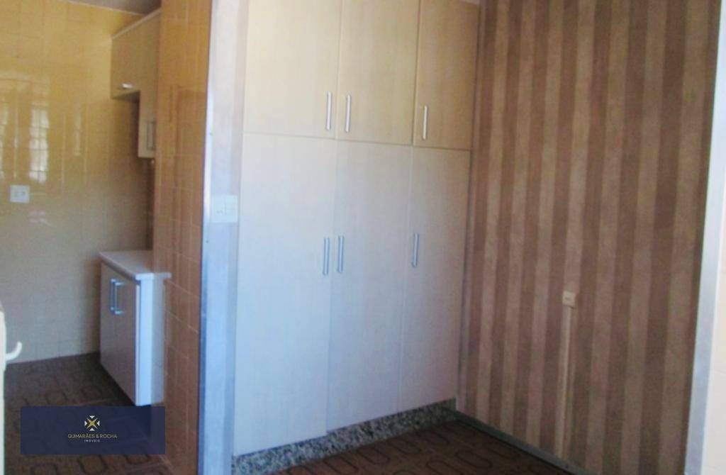 Apartamento à venda com 2 quartos, 76m² - Foto 9