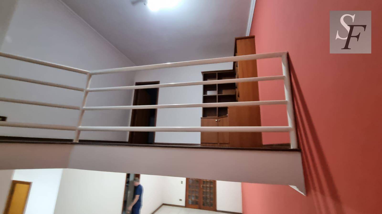 Sobrado para alugar com 3 quartos, 302m² - Foto 31