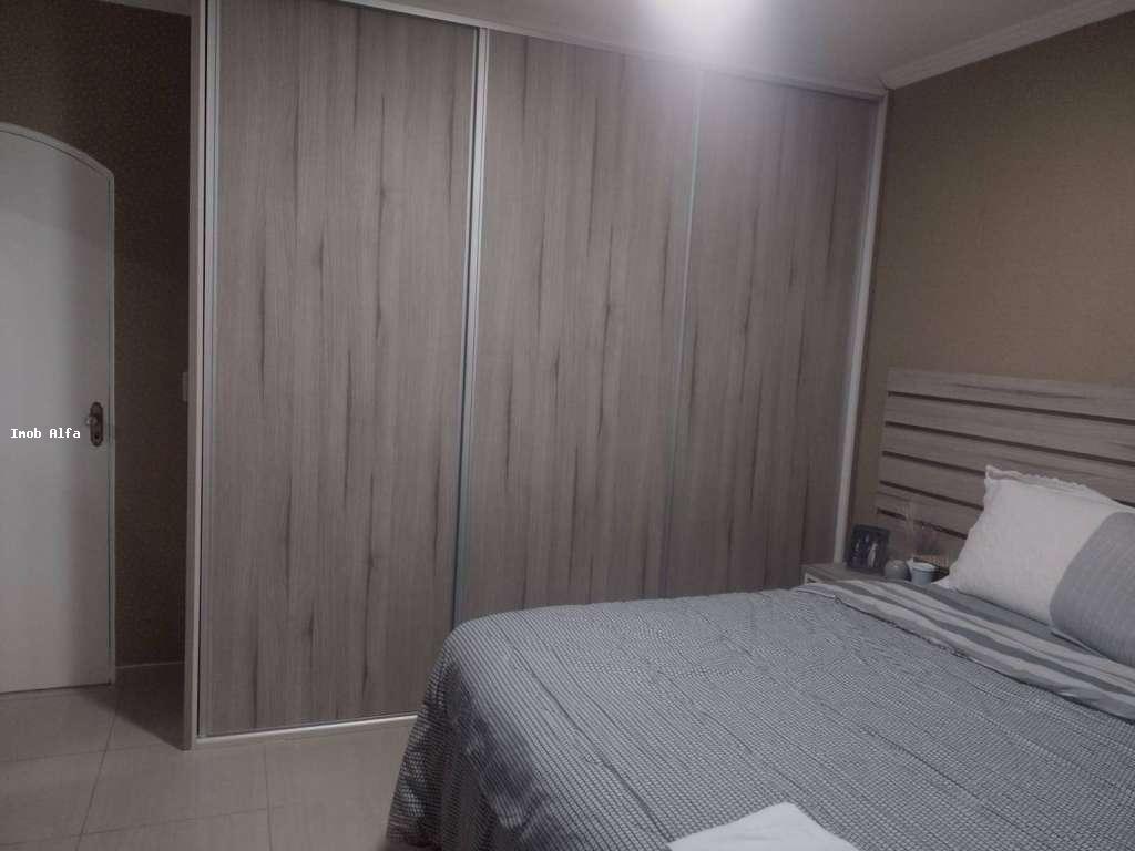 Sobrado à venda com 3 quartos, 298m² - Foto 12