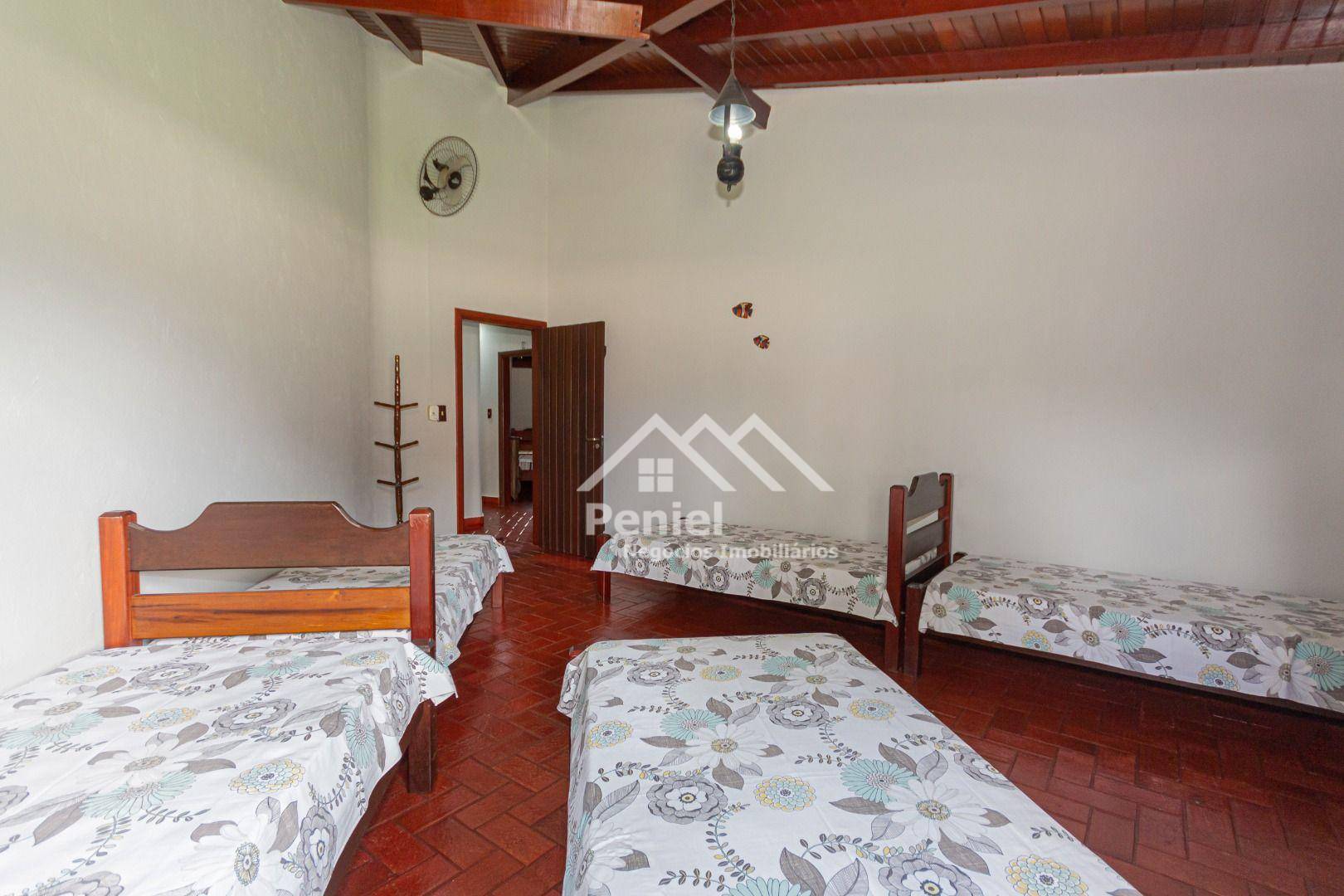 Chácara à venda com 5 quartos, 600m² - Foto 68