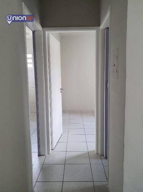 Apartamento à venda com 1 quarto, 37m² - Foto 4