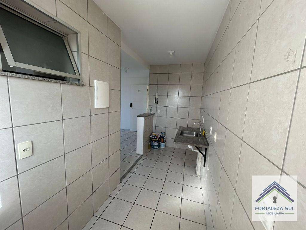 Apartamento à venda com 2 quartos, 55m² - Foto 12