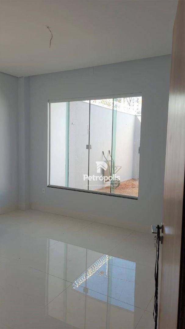 Sobrado à venda com 3 quartos, 247m² - Foto 7