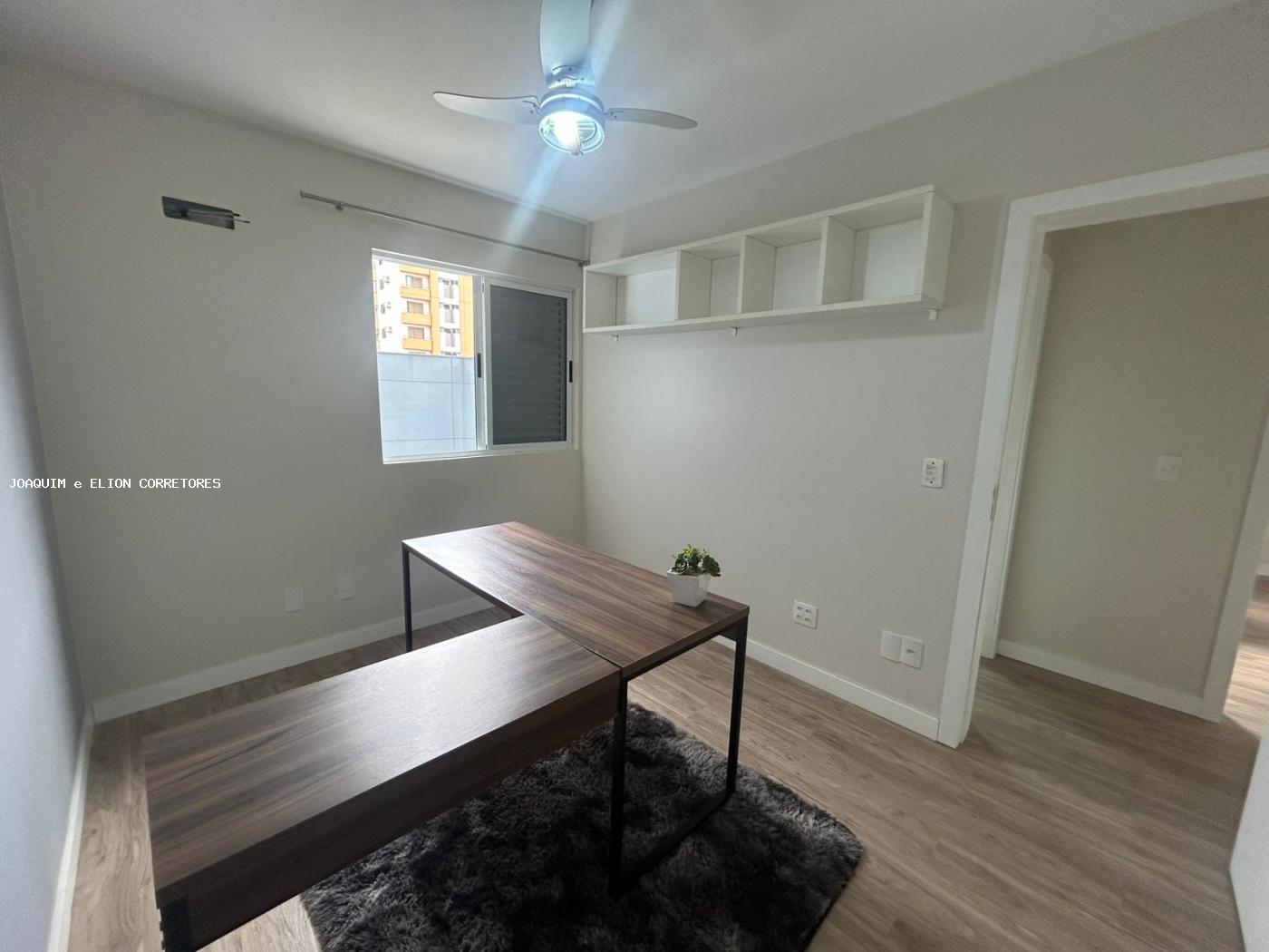 Apartamento à venda com 4 quartos, 143m² - Foto 12