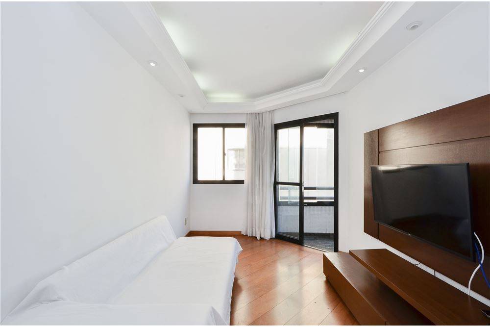 Apartamento à venda com 3 quartos, 70m² - Foto 32