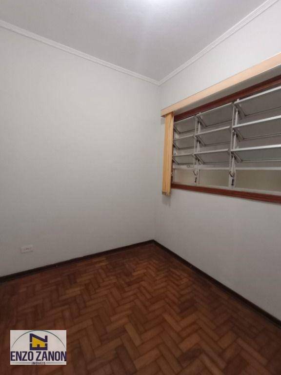 Casa para alugar com 2 quartos, 76m² - Foto 6