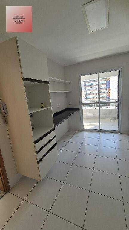 Apartamento à venda com 3 quartos, 143m² - Foto 11