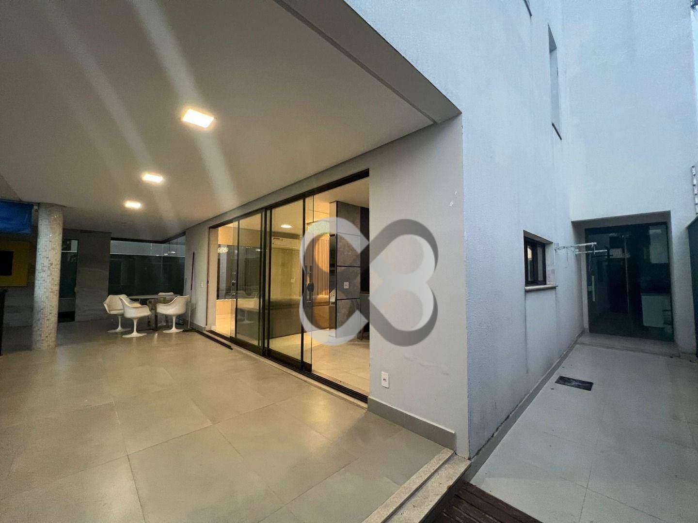 Casa à venda com 4 quartos, 450m² - Foto 19