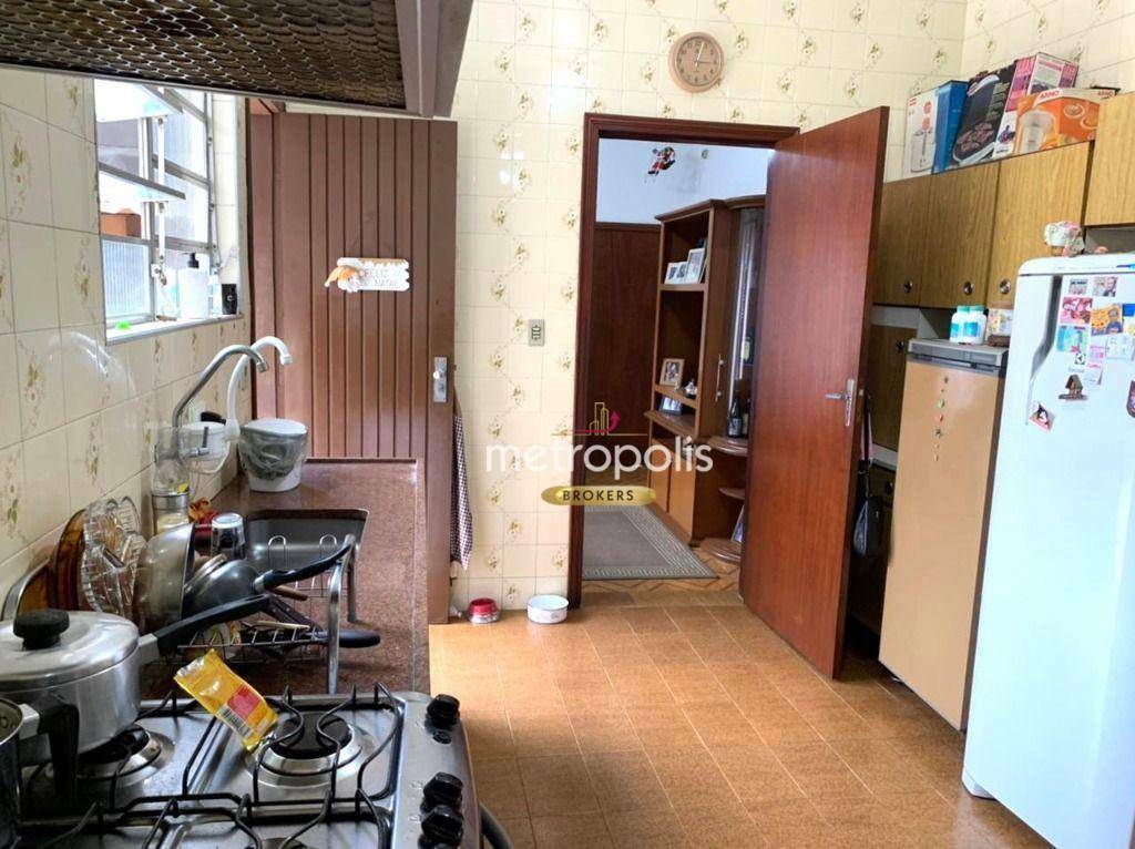 Casa à venda com 3 quartos, 259m² - Foto 11