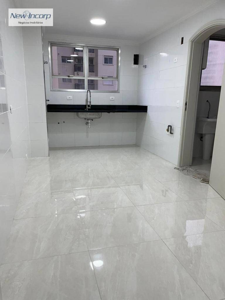 Apartamento à venda com 3 quartos, 140m² - Foto 16